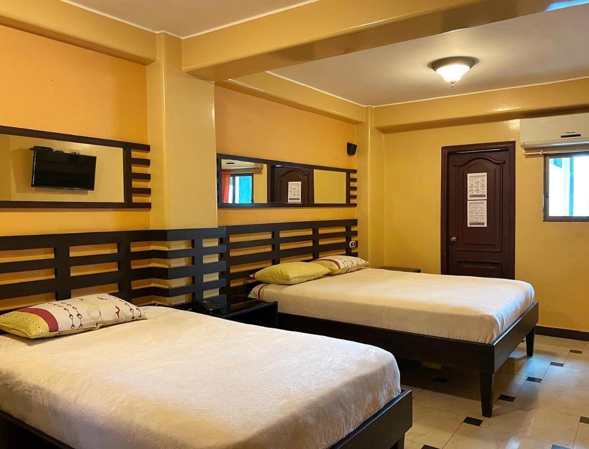 Hostal Montesa Гуаякиль Экстерьер фото